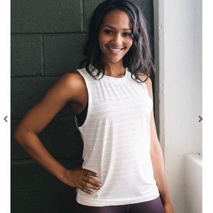 Zyia Active Perforated Chill Tank